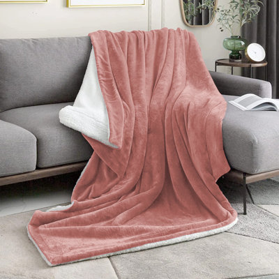 Formaran Sherpa Fleece Fur Thick Reversible Blanket Throw