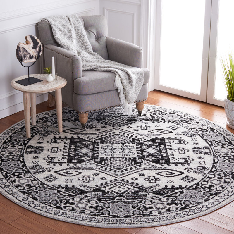 Tulum Performance Oriental Rug, Round 6'7"