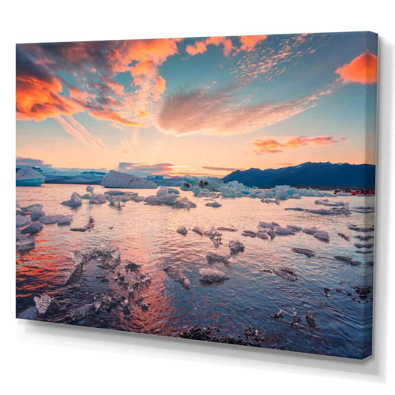 Coucher de soleil sur la mer de l'Alaska sur toile, H 12 po x l 20 po x P 1 po, Toile tendue