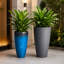 Ensemble de 2 pots à fleurs modernes en résine à finition mixte avec soucoupes et écrans de drainage, bleu brillant et gris moucheté-351265027