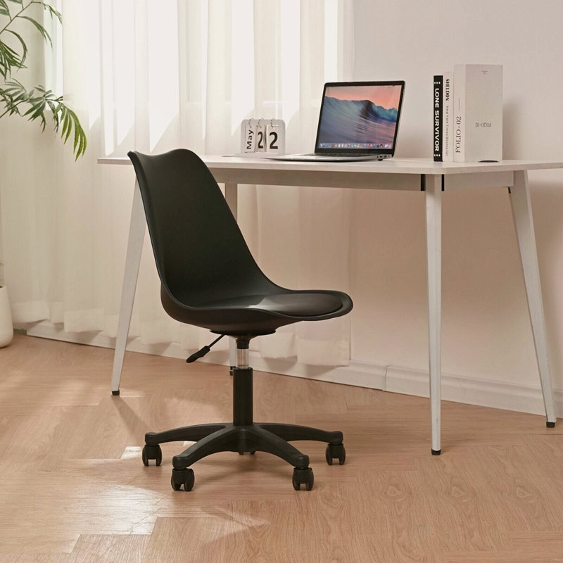 Chaise de bureau noire à hauteur ajustable en PP avec roulettes pour bureau, fauteuil pivotant moderne en plastique sans accoudoirs pour le salon