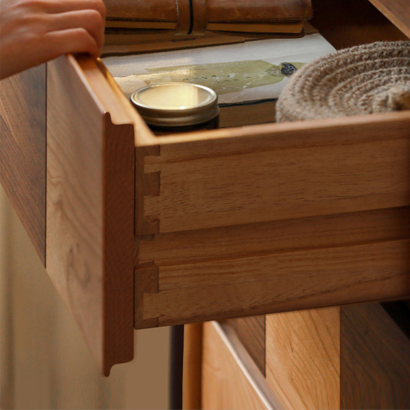 Armoire d'appoint rétro avec coffre d'appoint en bois massif texturé