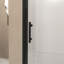 Porte de douche pivotante 24 po x 72 po, cadre en aluminium, demi-cadre, film en verre trempé anti-déflagrant de 1/4 po (6 mm)