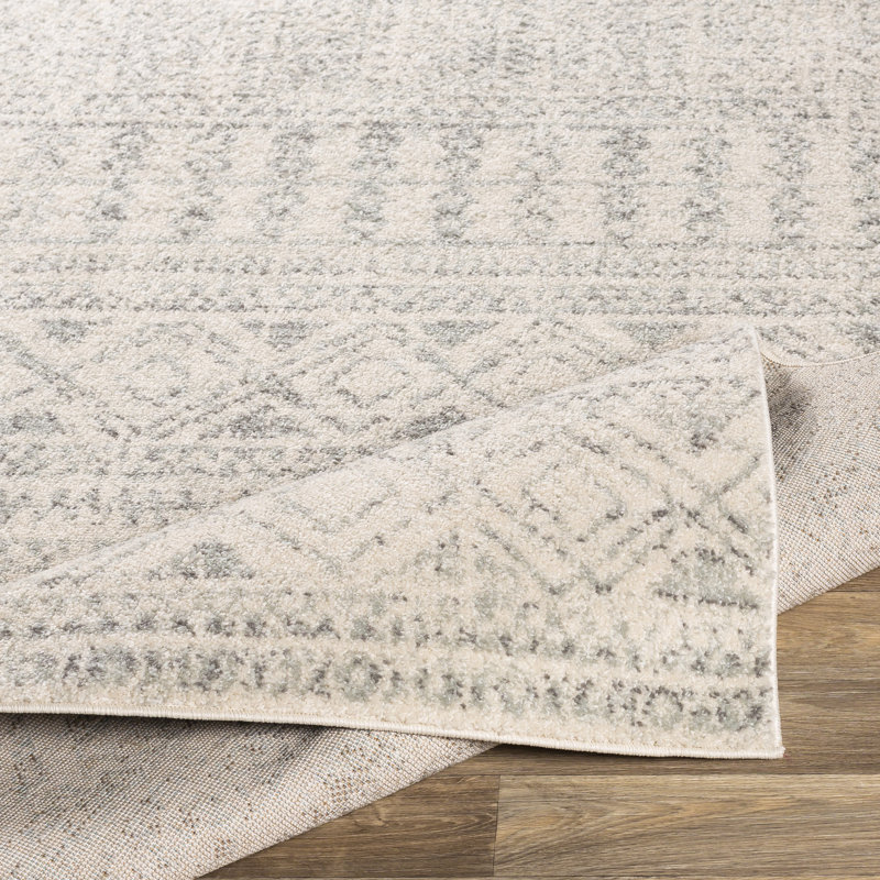 Tapis gris clair Bernhard, Rectangle 5 pi 3 po x 7 pi 6 po