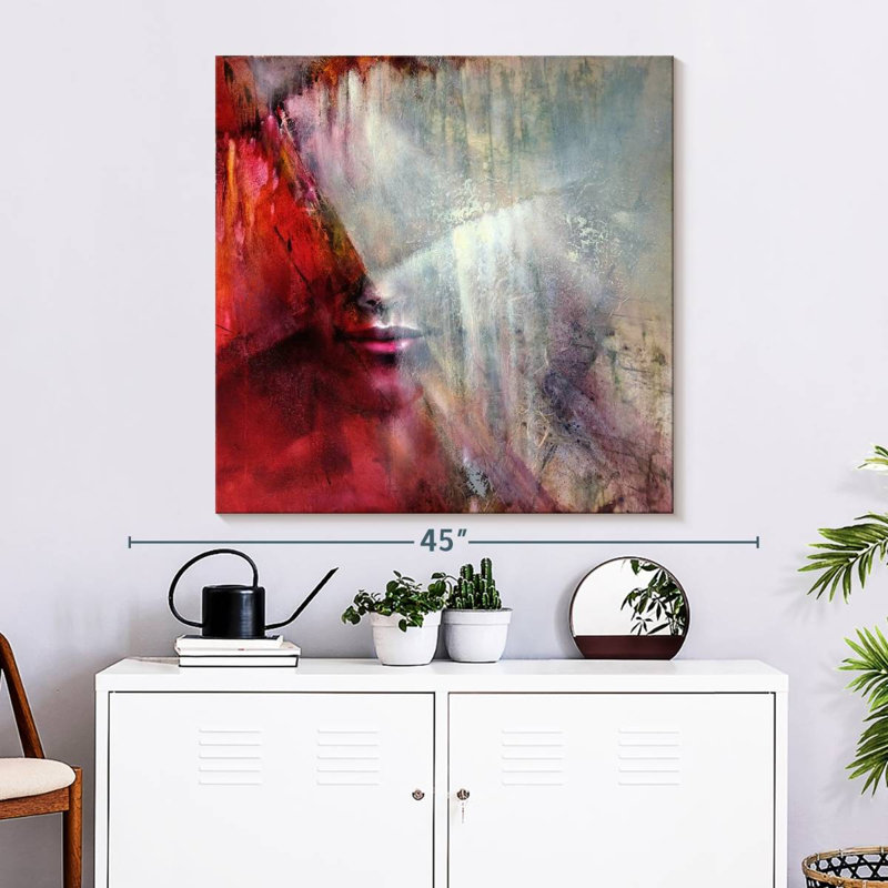 Julia, 33" H x 33" W