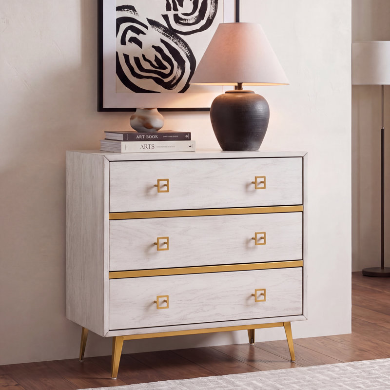 31.9'' W 3 - Drawer Dresser, White Wash