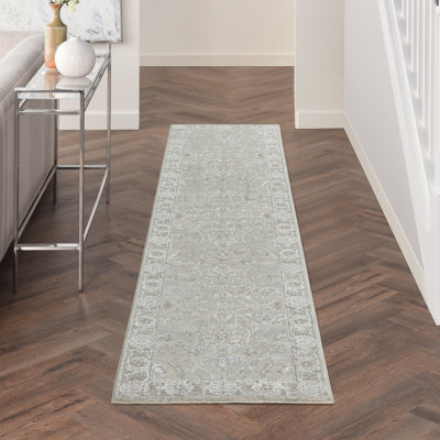 Tapis traditionnel gris Ryann