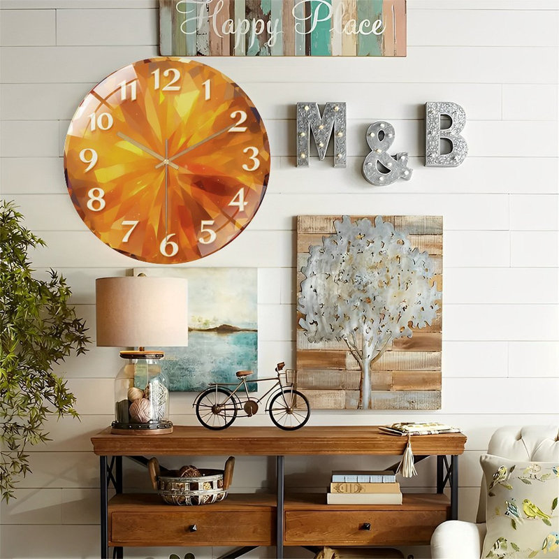 Horloge murale orange facettée 12 po