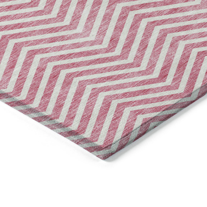 Tapis intérieur lavable à chevrons rose et ivoire 3 pi x 5 pi