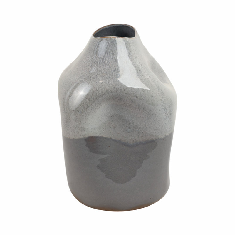 Vase en terre cuite fabriqué à la main - Accent décoratif moderne avec motif sculptural, parfait pour les arrangements floraux et la présentation artistique