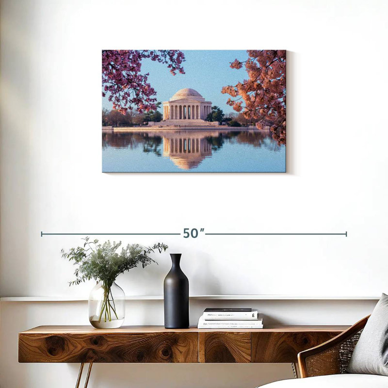 Lilie Historic Jefferson Memorial