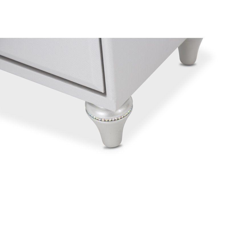 Melrose Plaza 8 - Drawer Dresser