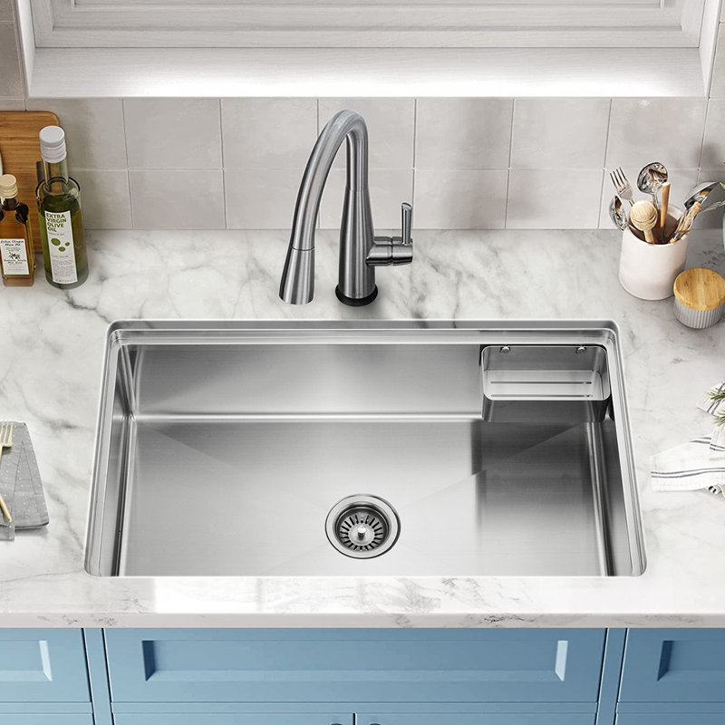 33.13" L x 19.19" W Handmade Single Bowl Undermount Kitchen Sink Stainless Steel
