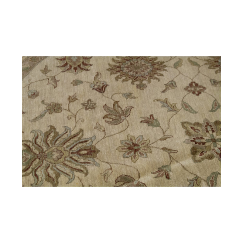 Wool Oriental Area Rug in Cream