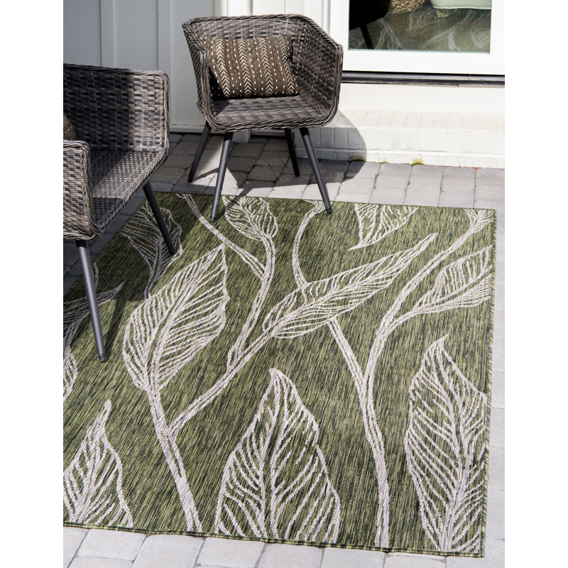 Zenon Floral Indoor / Outdoor Rug, Rectangle 7'10" x 11'4"