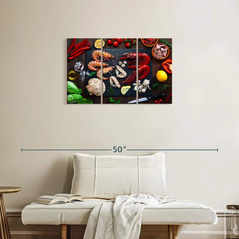 Yarlin Cooking Seafood, 20" H x 33" W