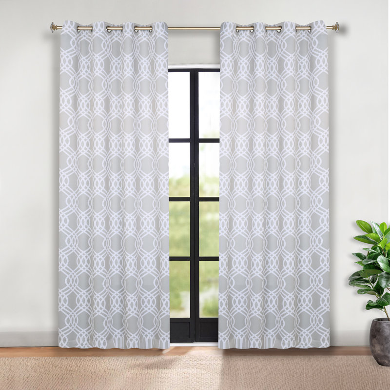 Paire de rideaux obscurcissant 100% polyester Écosse, L 52 po x L 96 po, Chrome chrome