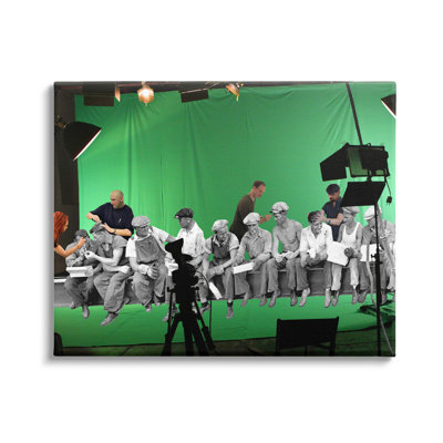 «Green Movie Set Vintage Mon monochrome People Collage» par Barry Kite - impression