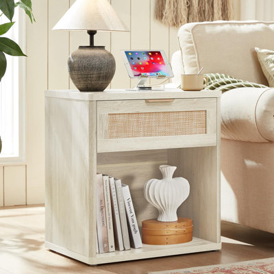 Ensemble de commode et table de chevet en rotin de 3 pièces, meubles de chambre à coucher en bois Boho, commode à 6 tiroirs, commode à 5 tiroirs et table de chevet avec station de charge