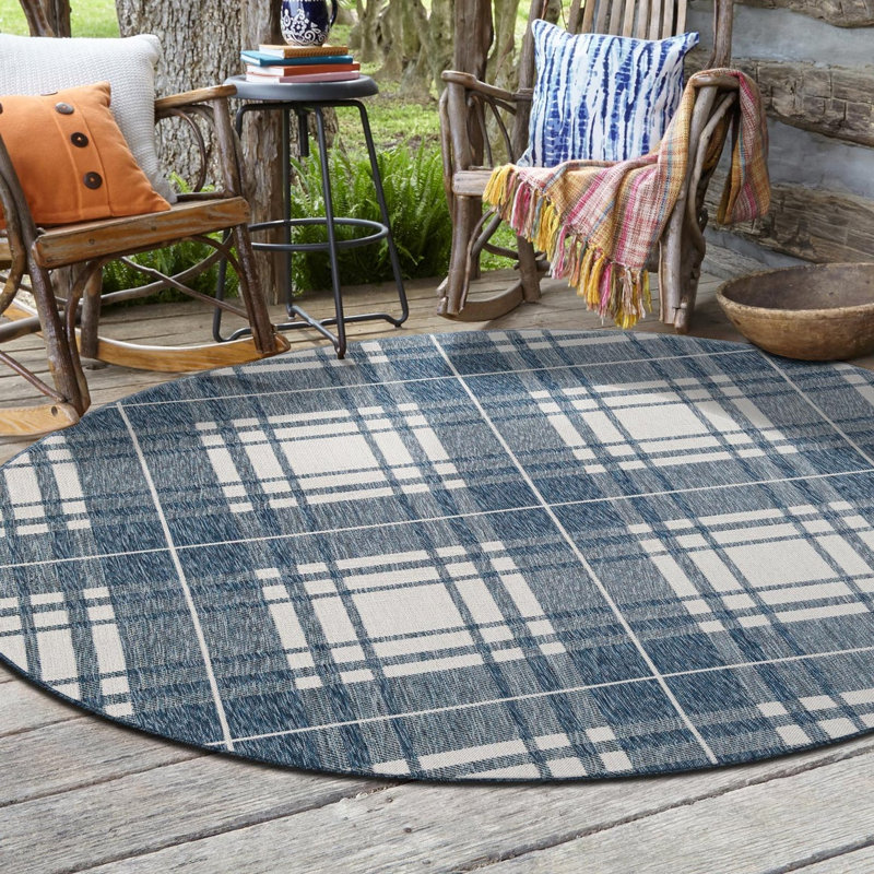 Tereon Plaid Machine Made Power Loom Polypropylene Plastic Indoor/Outdoor Area Rug in Blue/White, Round 6'1"