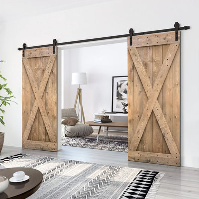 Porte de grange en bois massif lambrissé et métal