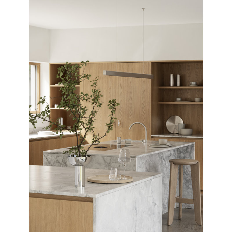 blomus OKU Oak Round Tray, 0.8" H x 13.4" W x 13.4" D, Oak