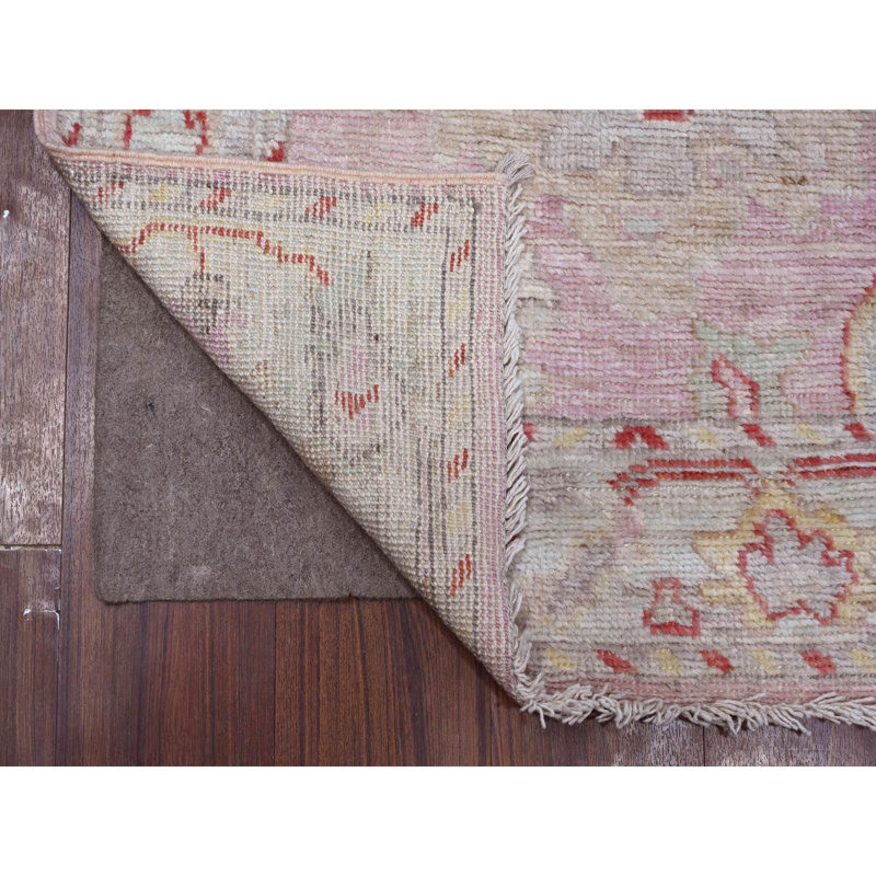 Tapis unique 2 pi 10 po x 11 pi 6 po Fairbairn