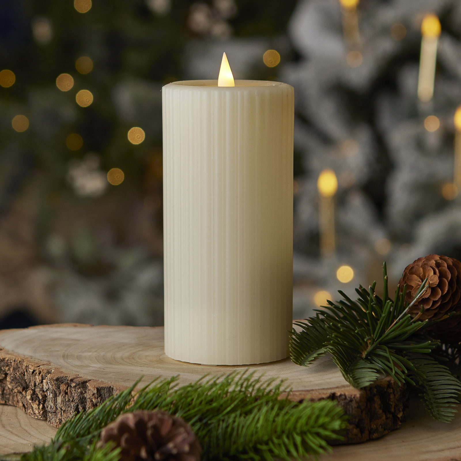 Ribbed Paraffin Wax Moving Flame Flameless Candle, Ivory
