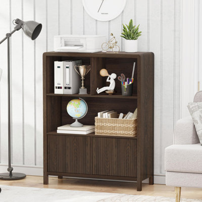 Guinna 31.5'' Modern Farmhouse 5-Cube Bookshelf With Wave-Pattern Doors And Rounded Corners, Bookcase Organizer For Living Room, Bedroom, Or Home Office