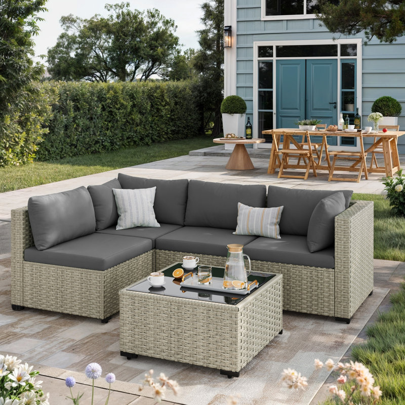 5 Pieces Design-Oriented Rattan Patio Conversation Sets With Cushions, Gray