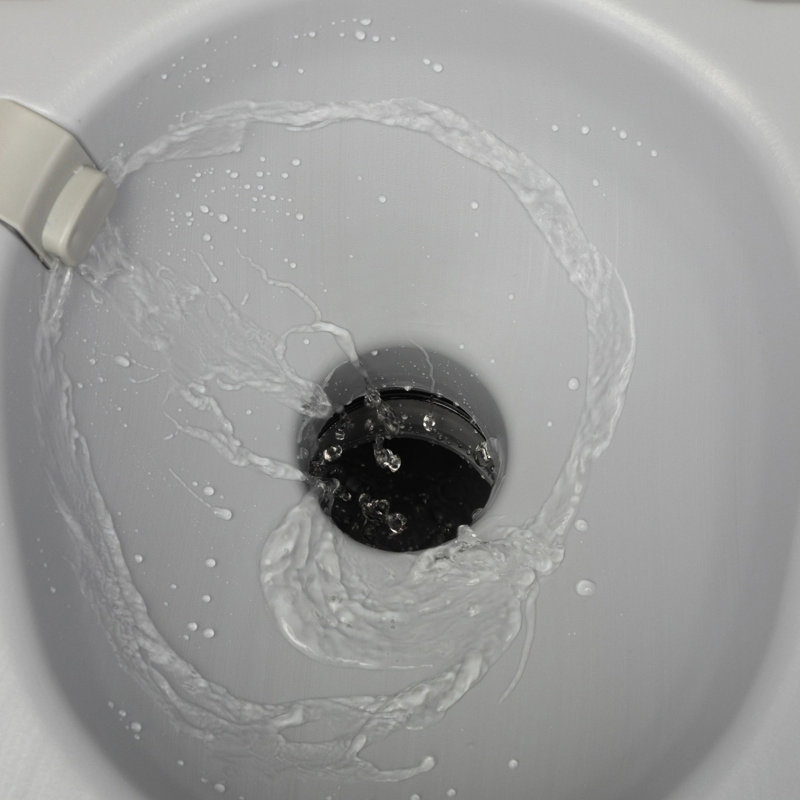 Toilette ronde 3 pièces 3 GPF (siège non inclus)
