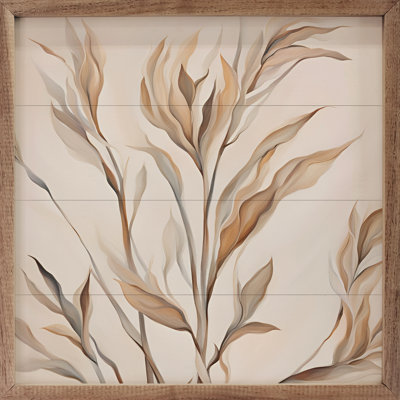 Branches brunes et brunes sur bois