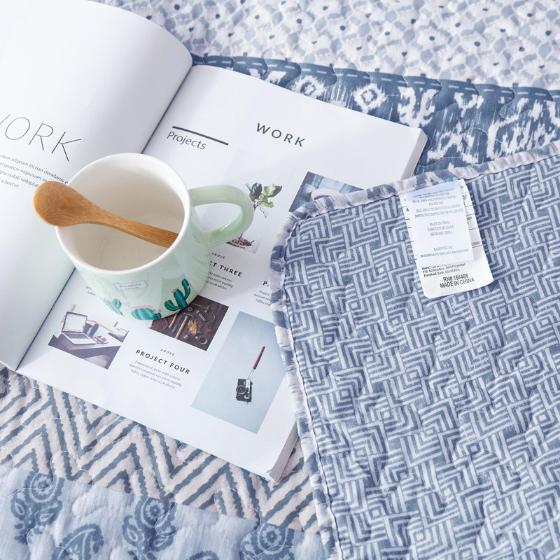 Frost Blue Twin Reversible Microfiber Quilt Set