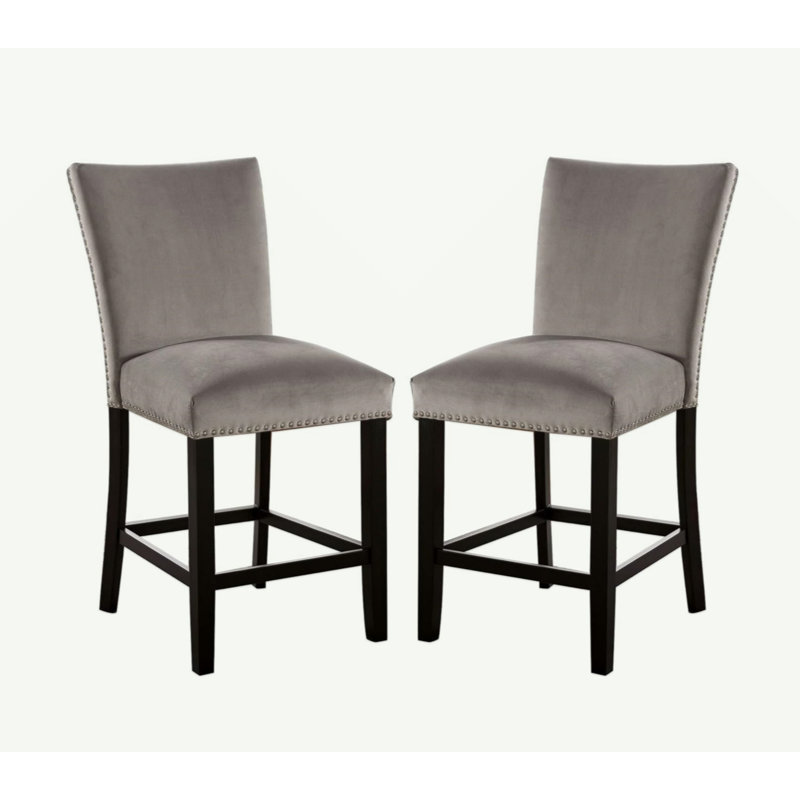 Ensemble attrayant de chaises de salle à manger à hauteur de comptoir de 2 pièces avec siège en flanelle grise et garniture cloutée