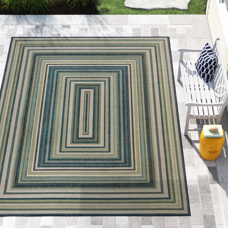 Tavion Geometric Indoor / Outdoor Rug