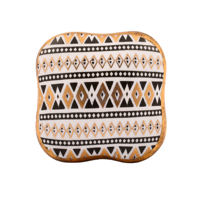 Aztec 1 1/2" Length Square Knob Multipack