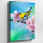 "Toile", un oiseau jaune et bleu vibrant perché délicatement sur un art mural-1139296502
