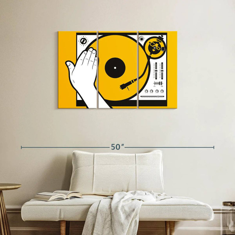 Abarca DJ Vinyl Scratch, 24" H x 38" W