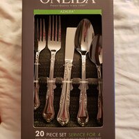 Azalea 45 Piece Everyday Flatware Set – Oneida