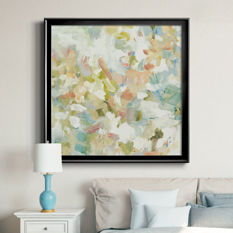 Floral Blush I - cadre photo, reproduction d'art sur toile, H 34,5 po x l 34,5 po x P 1,5 po, Cadre blanc