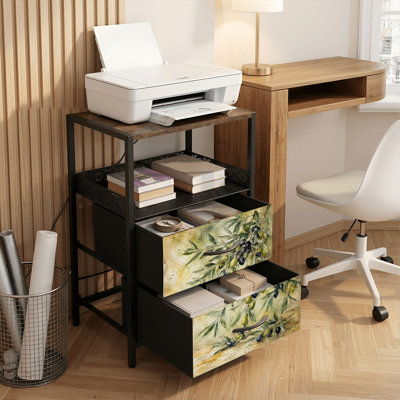 Table de chevet avec station de recharge intégrée, 2 tiroirs, ports USB et prises électriques, tablette ouverte, noire, motif aquarelle branches d'olivier, fruits verts et noirs, style rustique