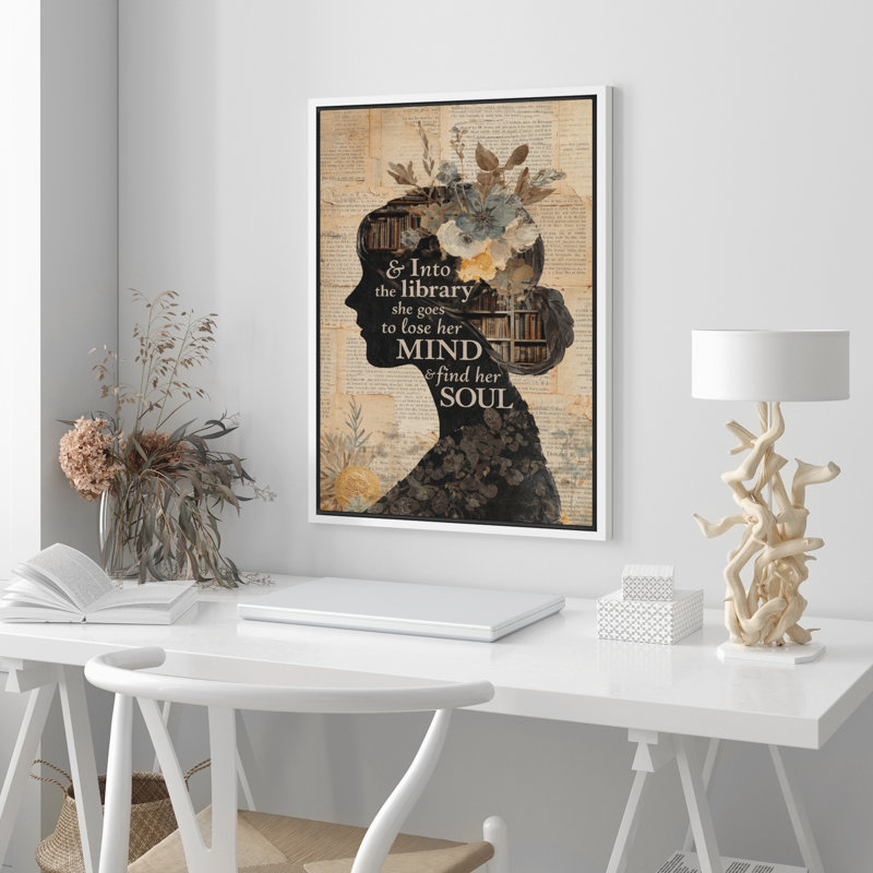 «Vintage Library Silhouette», œuvre d'art encadrée sur toile encadrée dans la chambre principale, Blanc