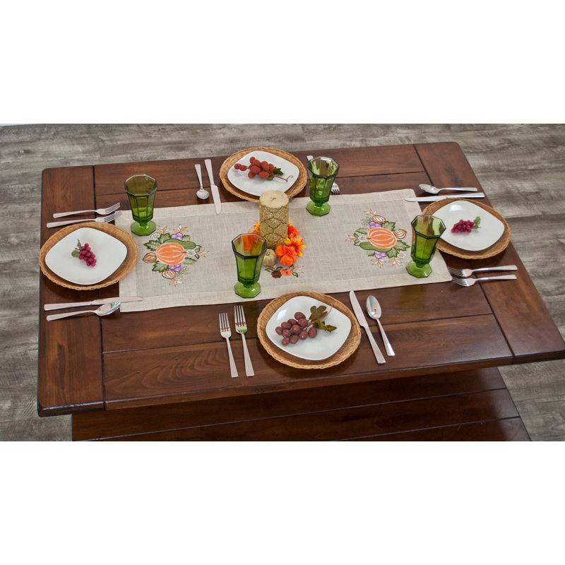 Chemin de table Jacqueline, 35 po x 15 po