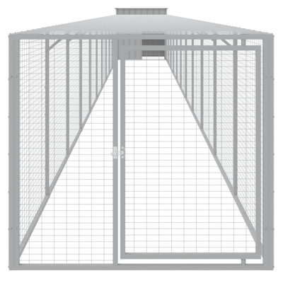Ebelina Chicken Run with Chicken Run