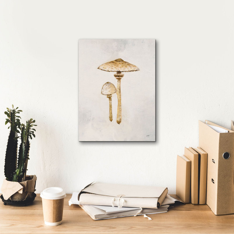 «Woodland Mushroom 1» par Julia Purinton, art mural sur toile, H 16 po x l 12 po x P 0,75 po
