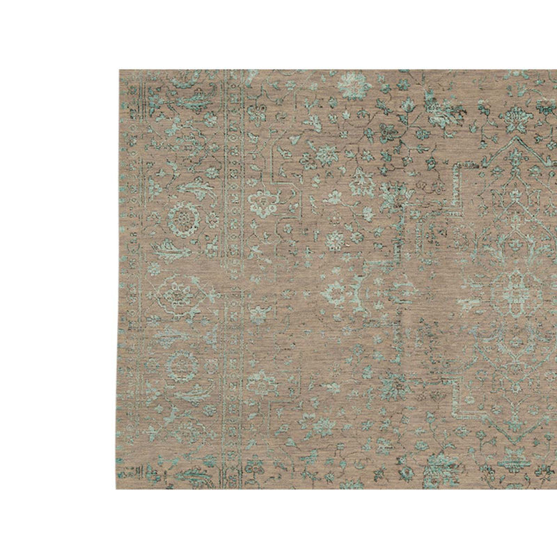 Floral Area Rug in Tan/Mint