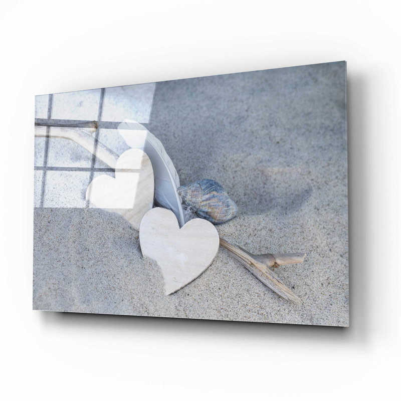 «Heart and Feather Beach Still» par Andrea Haase - impression sans cadre, H 12 po x l 16 po