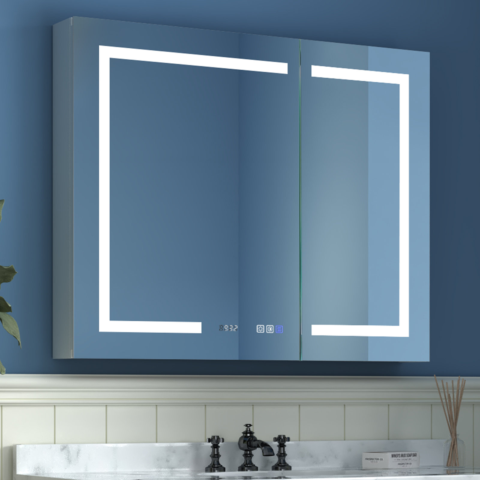 Frameless Bathroom Wall Mounted Mirror Cabinet with 3 Doors and Adjustable  Shelves - Costway