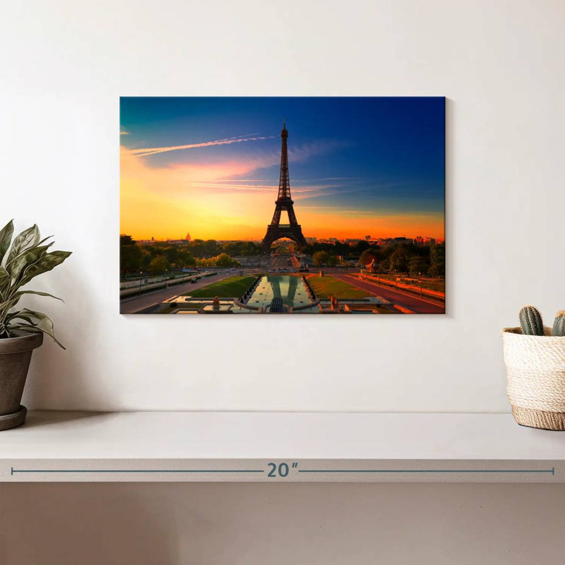 Tour Eiffel Kavia au lever du soleil, H 8 po x l 12 po