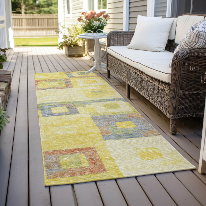 Cora Gold Washable Indoor-Outdoor Rug - , 2'3" x 7'6"